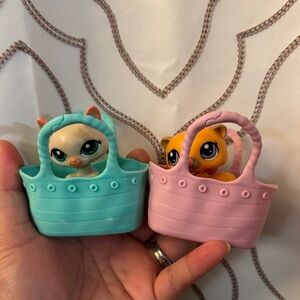 LITTLEST Pet ToyS with Pink and Blue Carriers